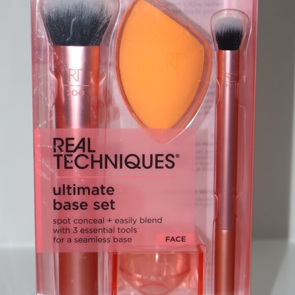 Real Techniques Ultimate Base Set 200 Brush 211 Brush Sponge & Drying Stand New - Picture 5 of 5